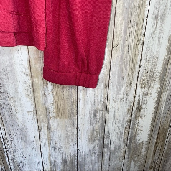 White House Black Market Red Knit Off The Shoulder Blouse - Picture 5 of 6